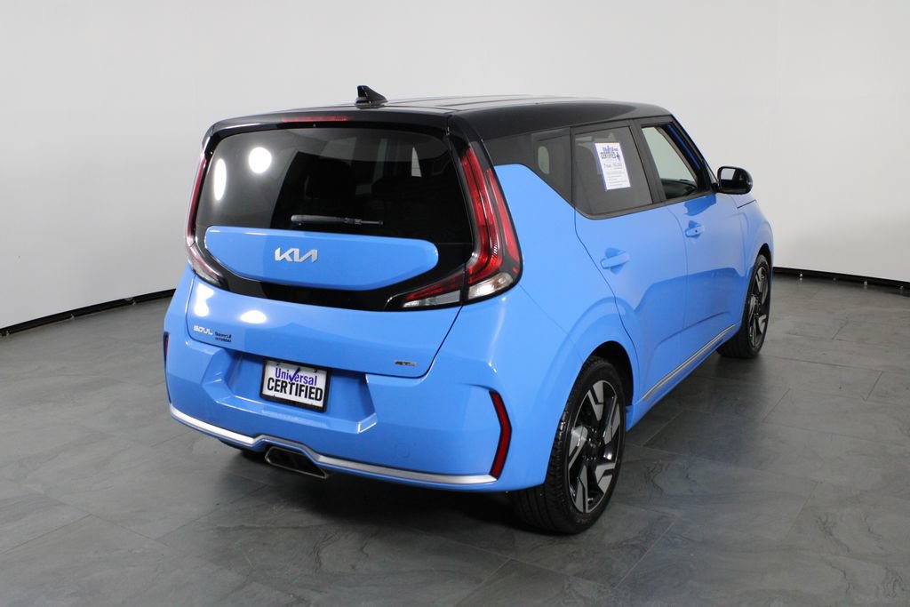 Used 2023 Kia Soul GT-Line FWD image 3