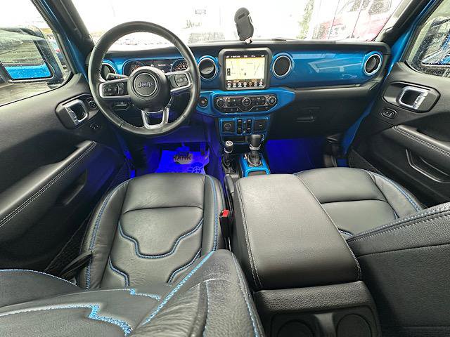 Used 2022 Jeep Wrangler Unlimited Sahara w/ Cold Weather Group image 22