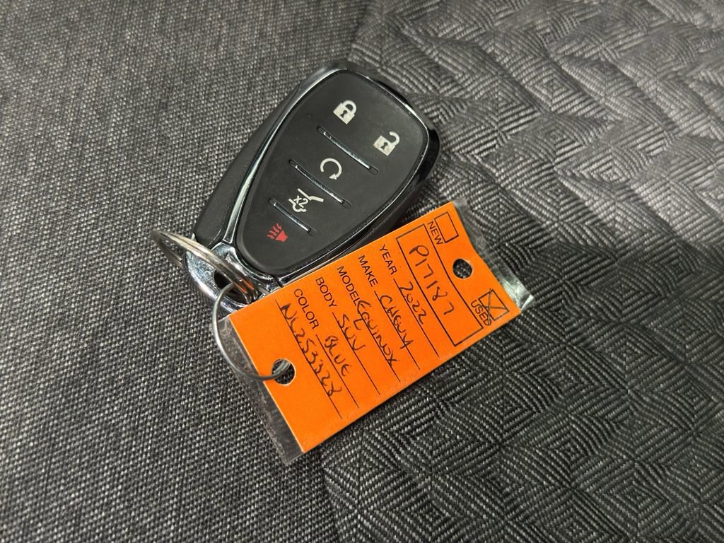 Used 2022 Chevrolet Equinox LT image 41