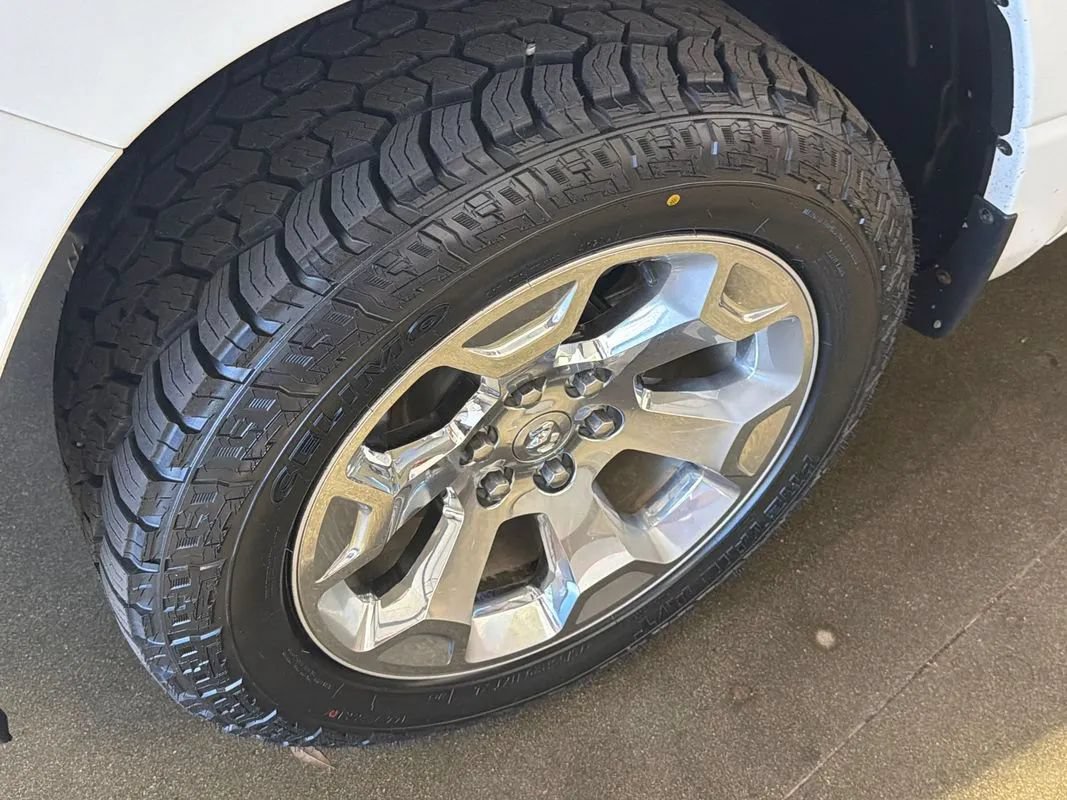 Used 2022 RAM 1500 Big Horn AWD/4WD image 98
