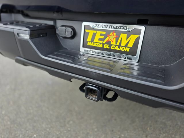 Used 2022 Toyota Tundra SR5 w/ SR5 Premium Package AWD/4WD image 12