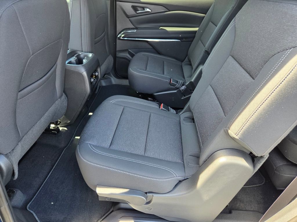 New 2026 Chevrolet Traverse LT w/ Driver Confidence Package FWD image 7