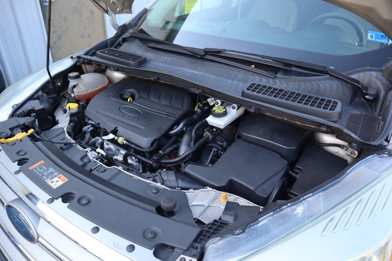 Used 2017 Ford Escape SE FWD image 30