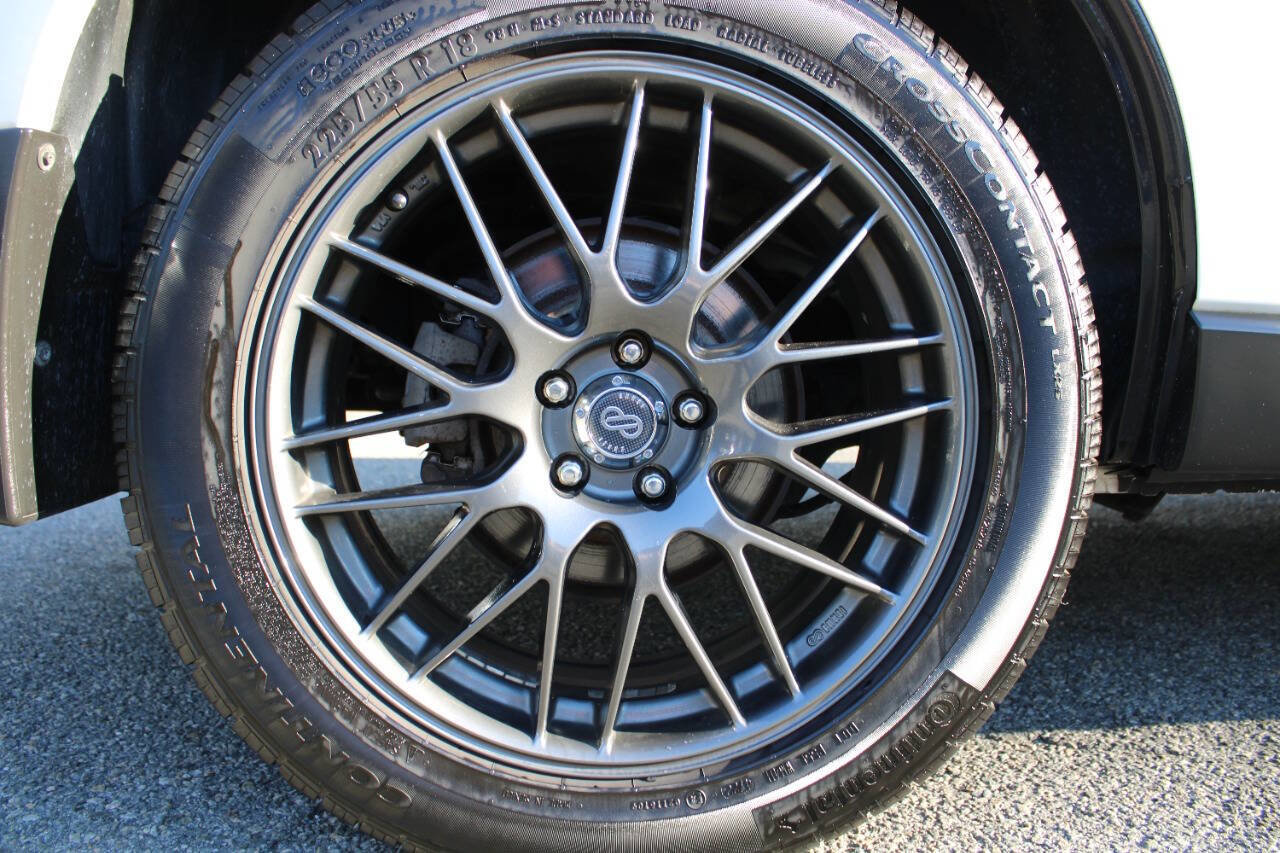 Used 2018 Subaru Forester 2.5i Touring image 24