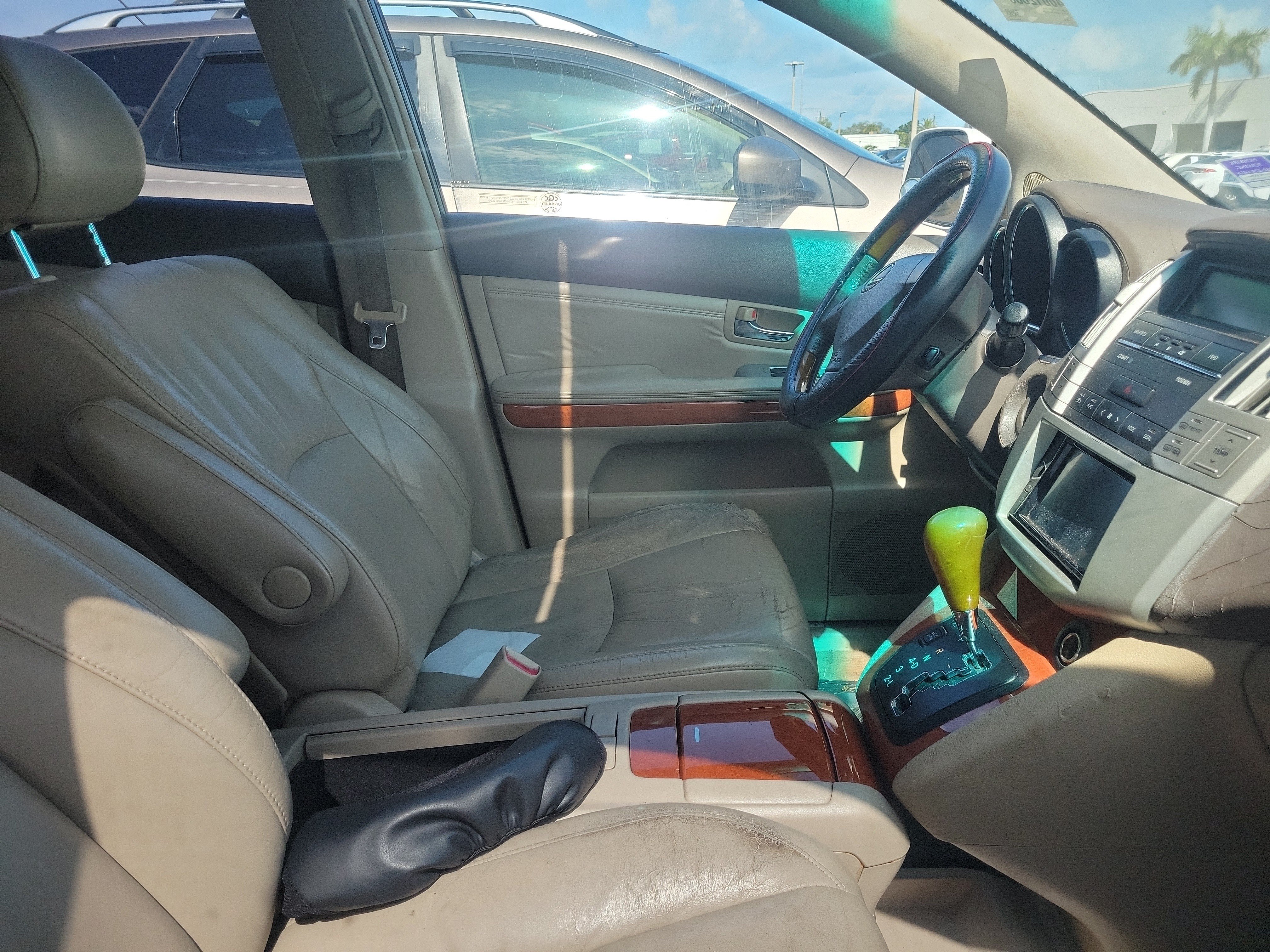 Used 2004 Lexus RX 330 FWD image 10