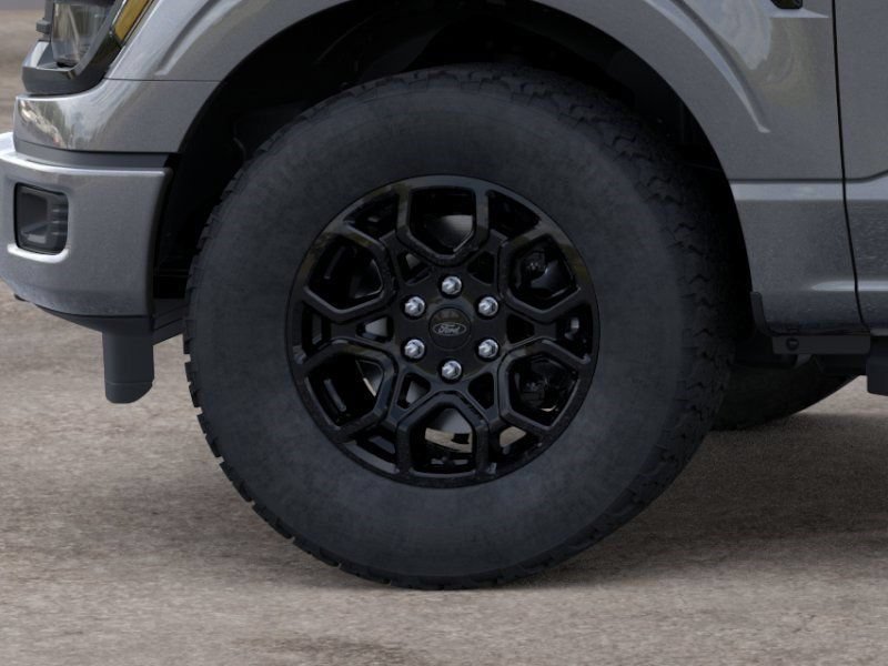 New 2026 Ford F150 XLT w/ XLT Black Appearance Package AWD/4WD image 19