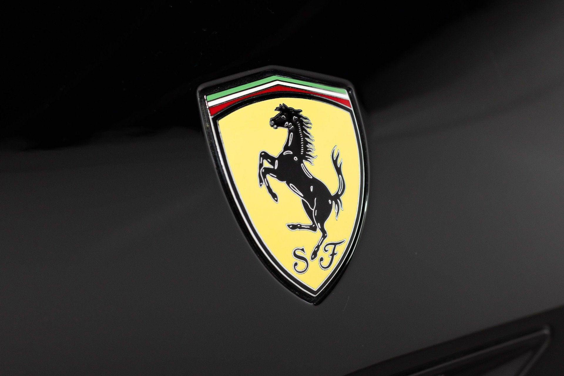 Used 2010 Ferrari California image 27