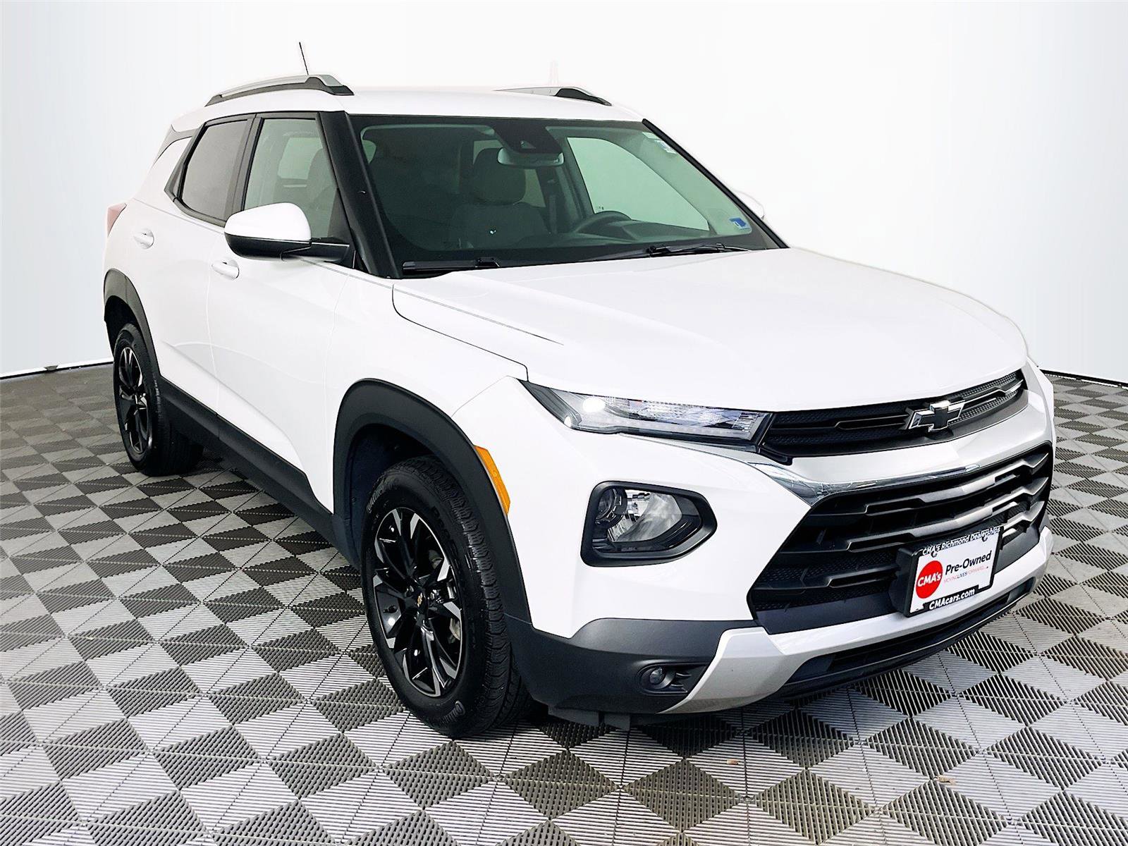 Used 2023 Chevrolet TrailBlazer LT w/ Convenience Package