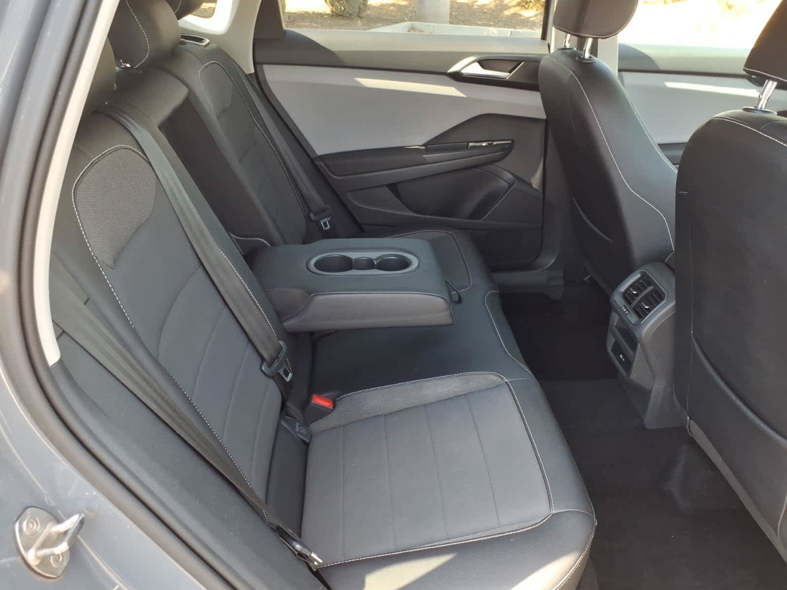 Used 2022 Volkswagen Taos SE AWD/4WD image 19