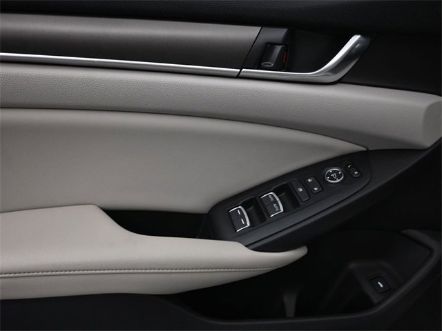 Used 2019 Honda Accord LX image 22