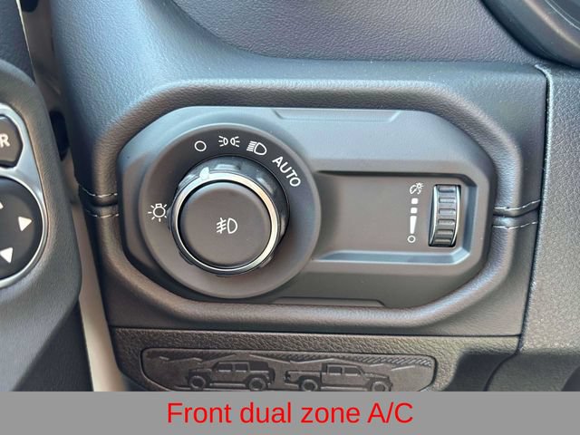 New 2027 Jeep Wrangler Unlimited Sahara AWD/4WD image 17