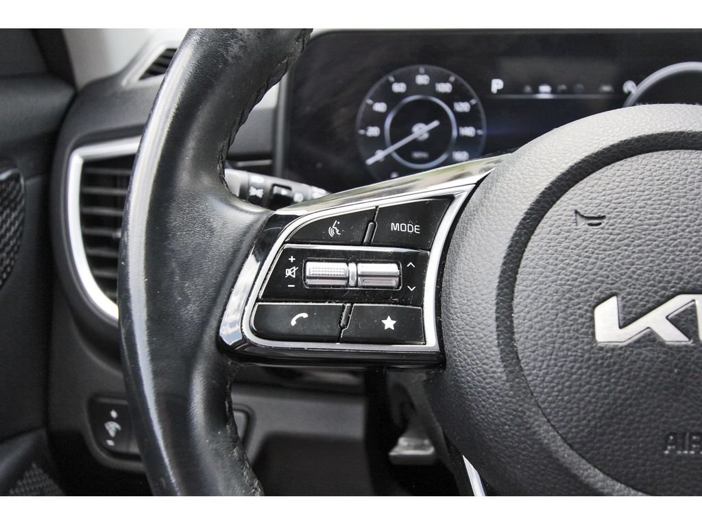 Used 2024 Kia Seltos S FWD image 18
