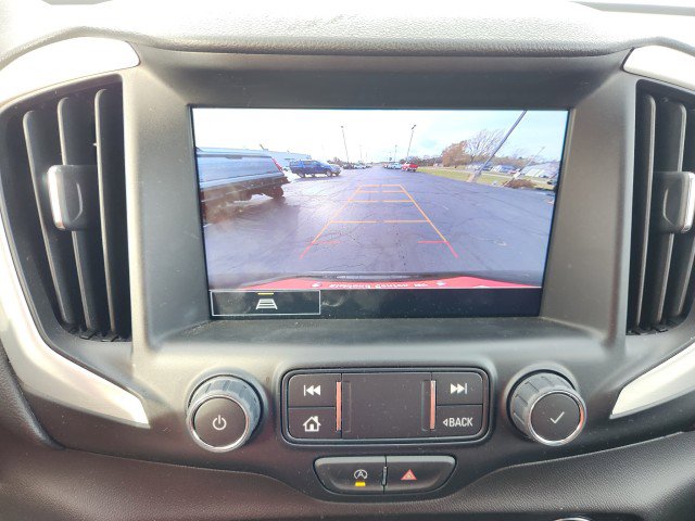 Used 2024 GMC Terrain SLT image 44