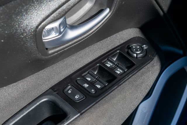 Used 2020 Jeep Renegade Sport AWD/4WD image 17