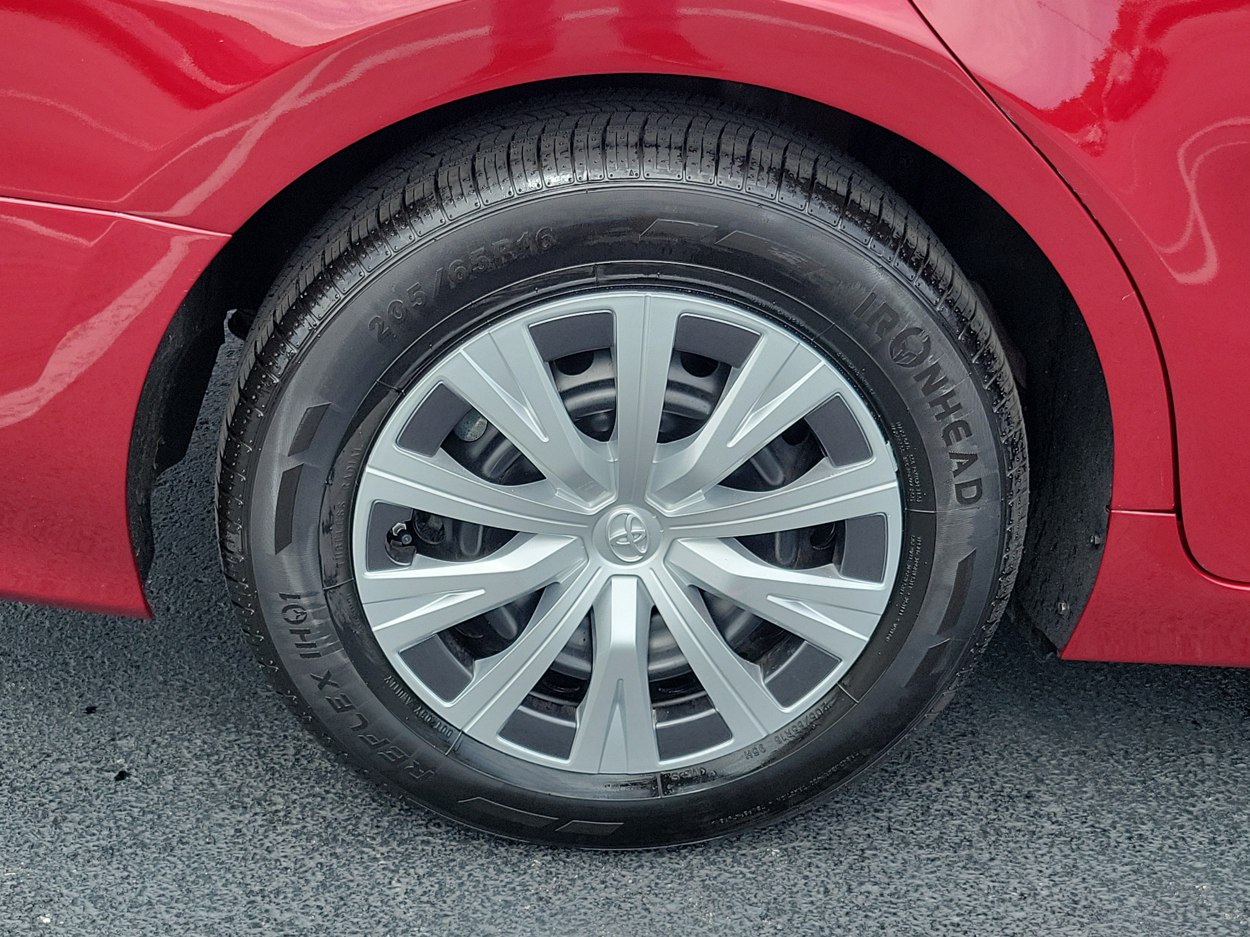 Certified 2022 Toyota Camry LE w/ Audio Upgrade Package FWD image 6