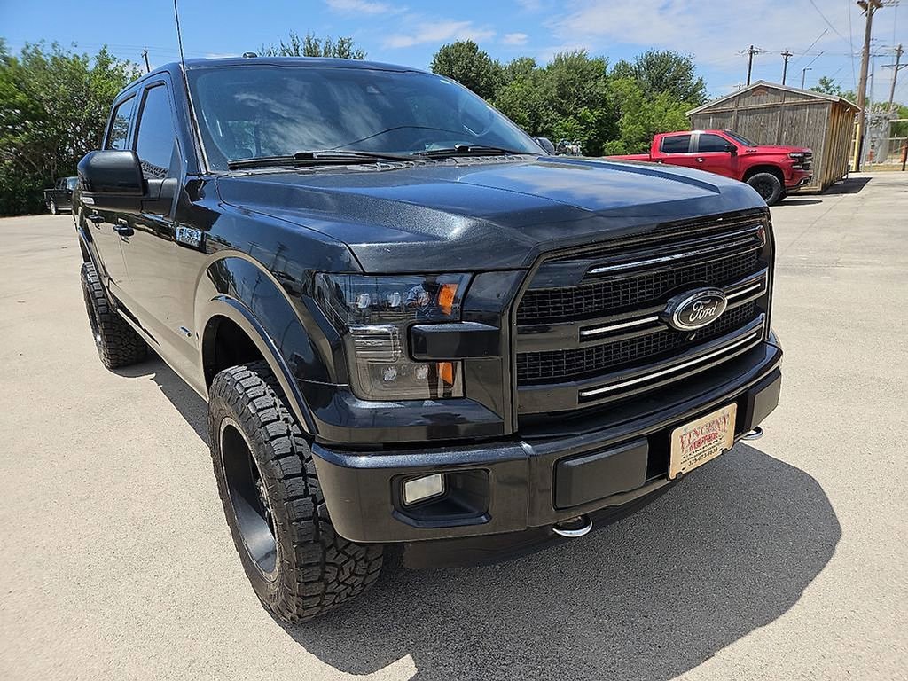 Used 2015 Ford F150 Platinum w/ Equipment Group 701A Luxury AWD/4WD image 11