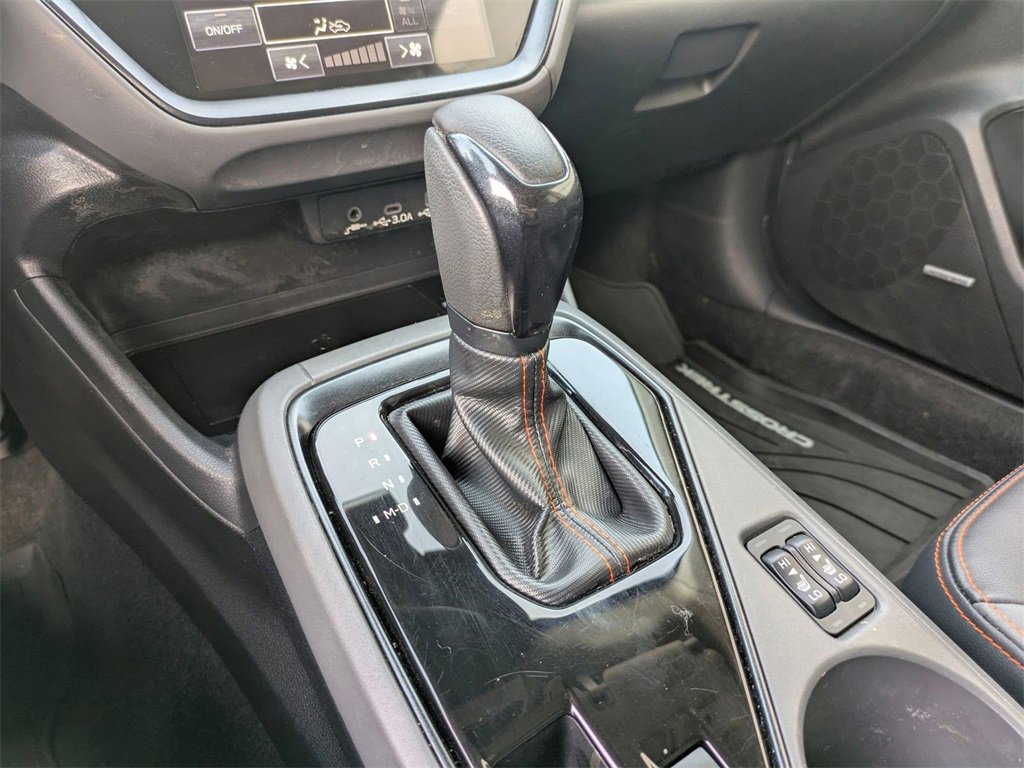 Used 2024 Subaru Crosstrek 2.5i Limited w/ Crosstrek Mirror Package image 17