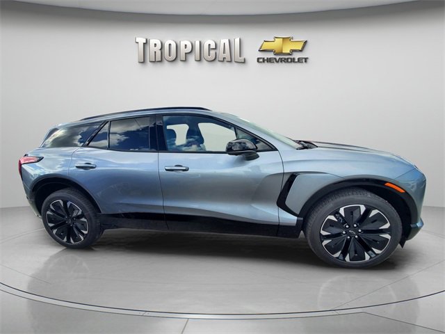 New 2025 Chevrolet Blazer EV RS image 6