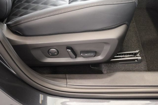 New 2026 Nissan Rogue Platinum AWD/4WD image 28