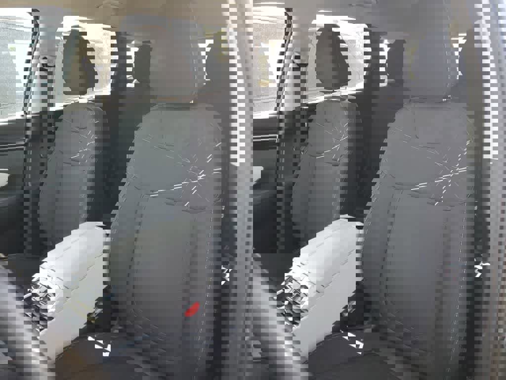 Used 2022 Hyundai Tucson SEL w/ Cargo Package image 3