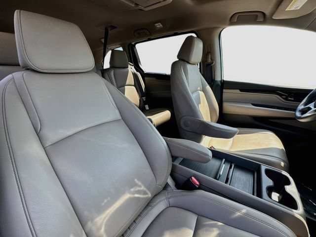 Certified 2023 Honda Odyssey Touring image 36