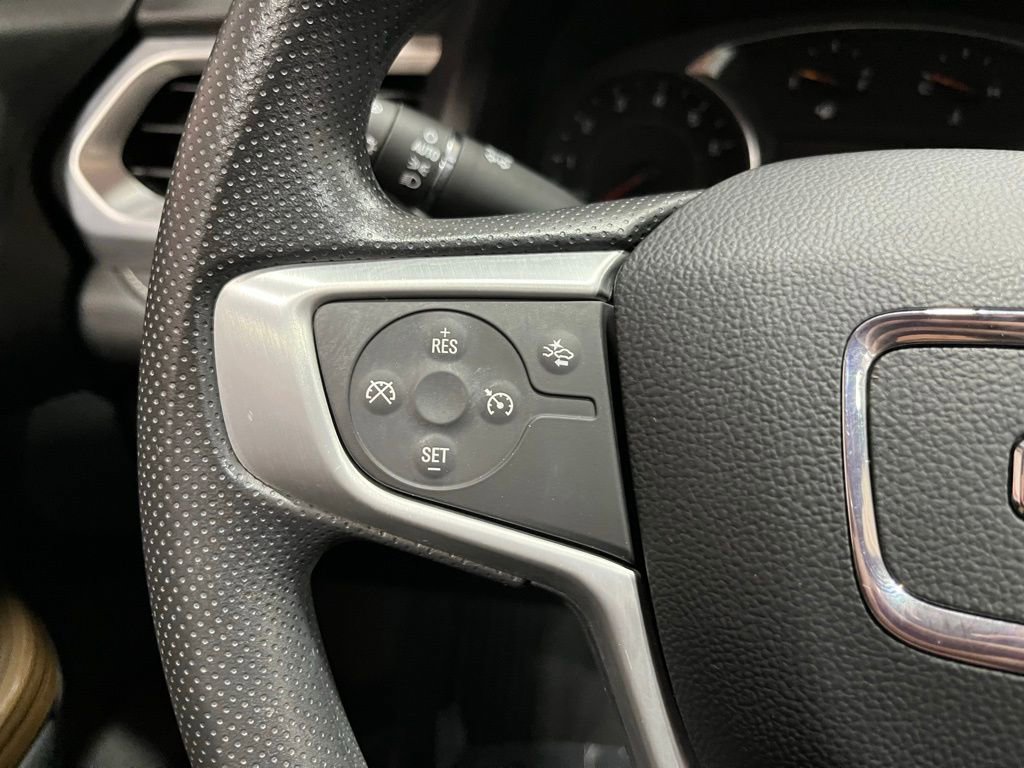 Certified 2023 GMC Acadia SLE w/ Driver Convenience Package image 29