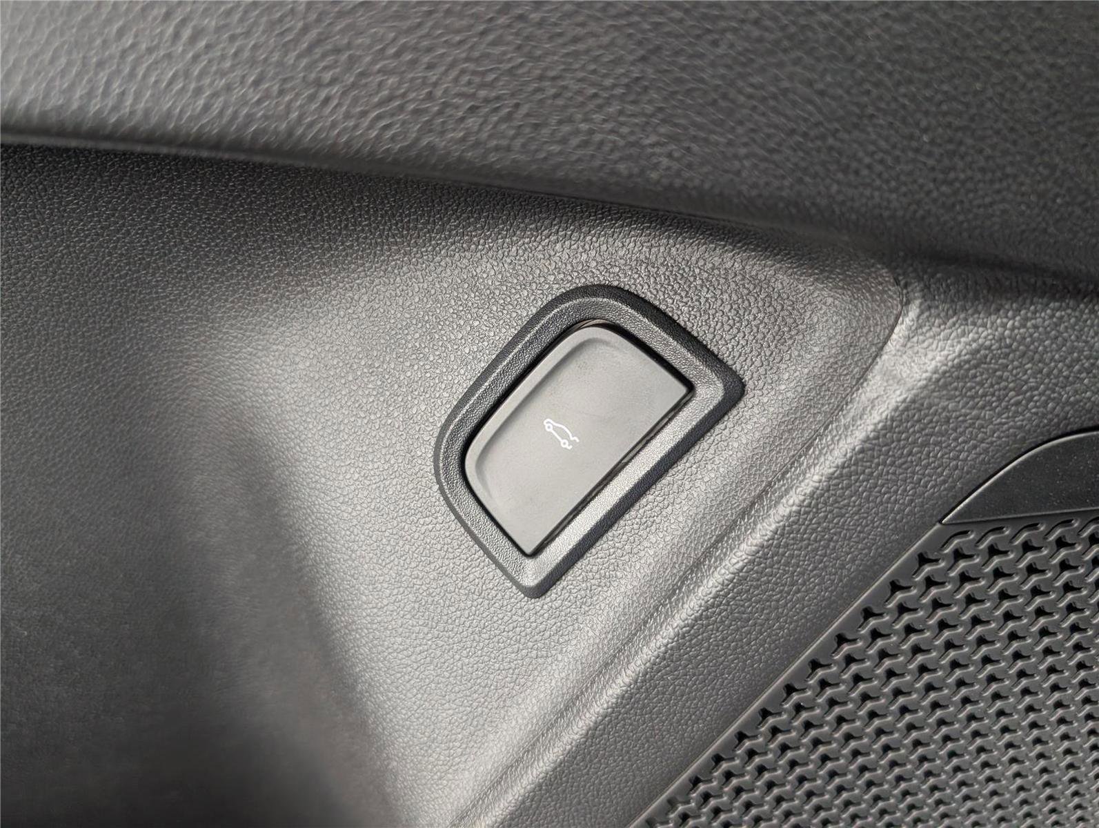 New 2026 Chevrolet Blazer EV RS w/ Super Cruise Package image 19