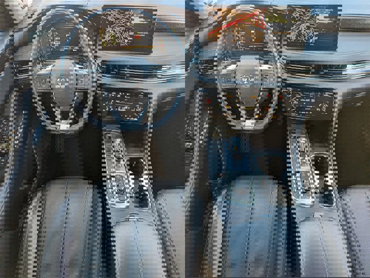 Used 2023 INFINITI QX60 Sensory w/ Cargo Package image 10