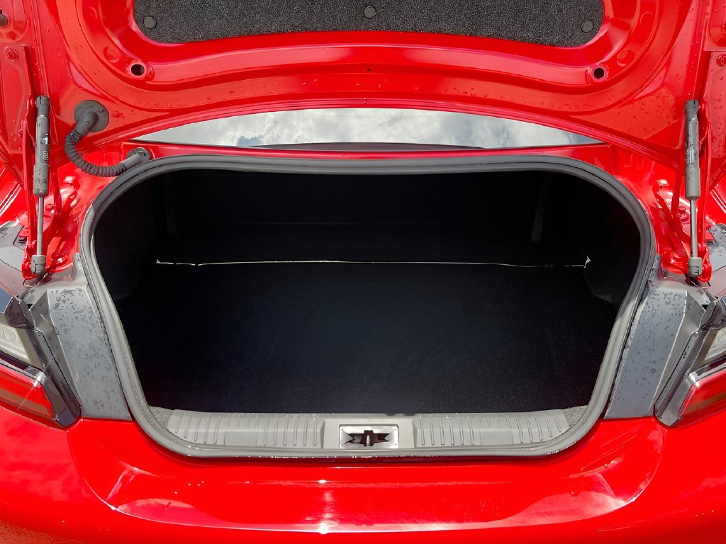 Used 2025 Toyota GR86 Premium w/ ALL Weather Mat Package (TMS) RWD image 24