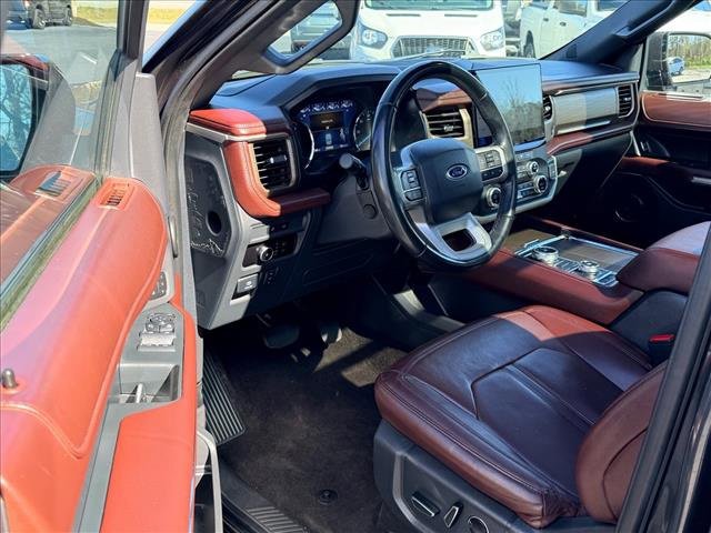 Used 2023 Ford Expedition Max Limited image 10