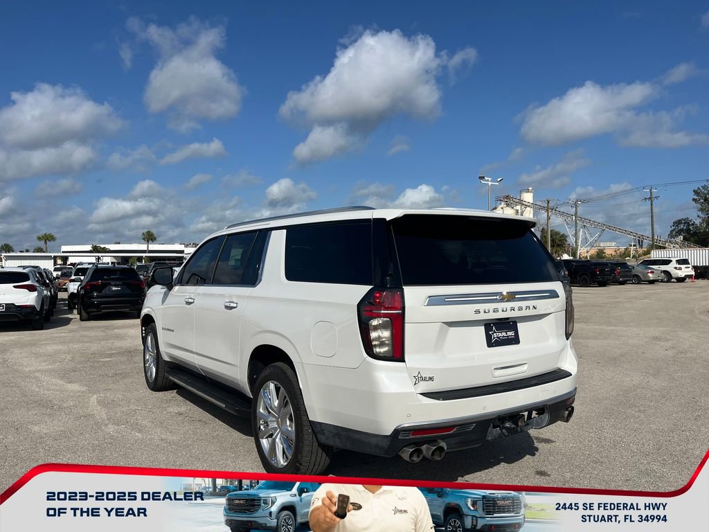 Used 2022 Chevrolet Suburban High Country image 5