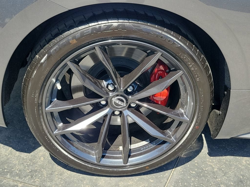 Used 2024 Nissan Z Performance w/ Floor Mat Package RWD image 6