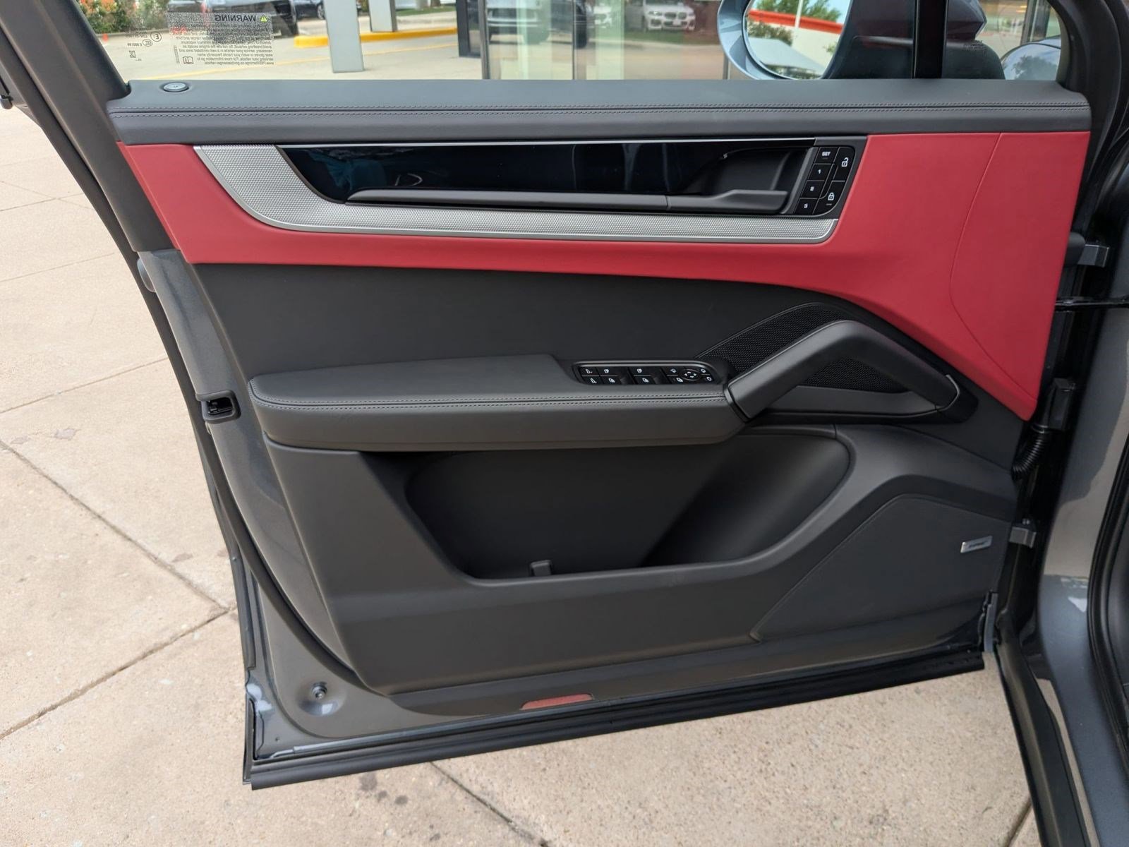 New 2026 Porsche Cayenne Coupe image 13