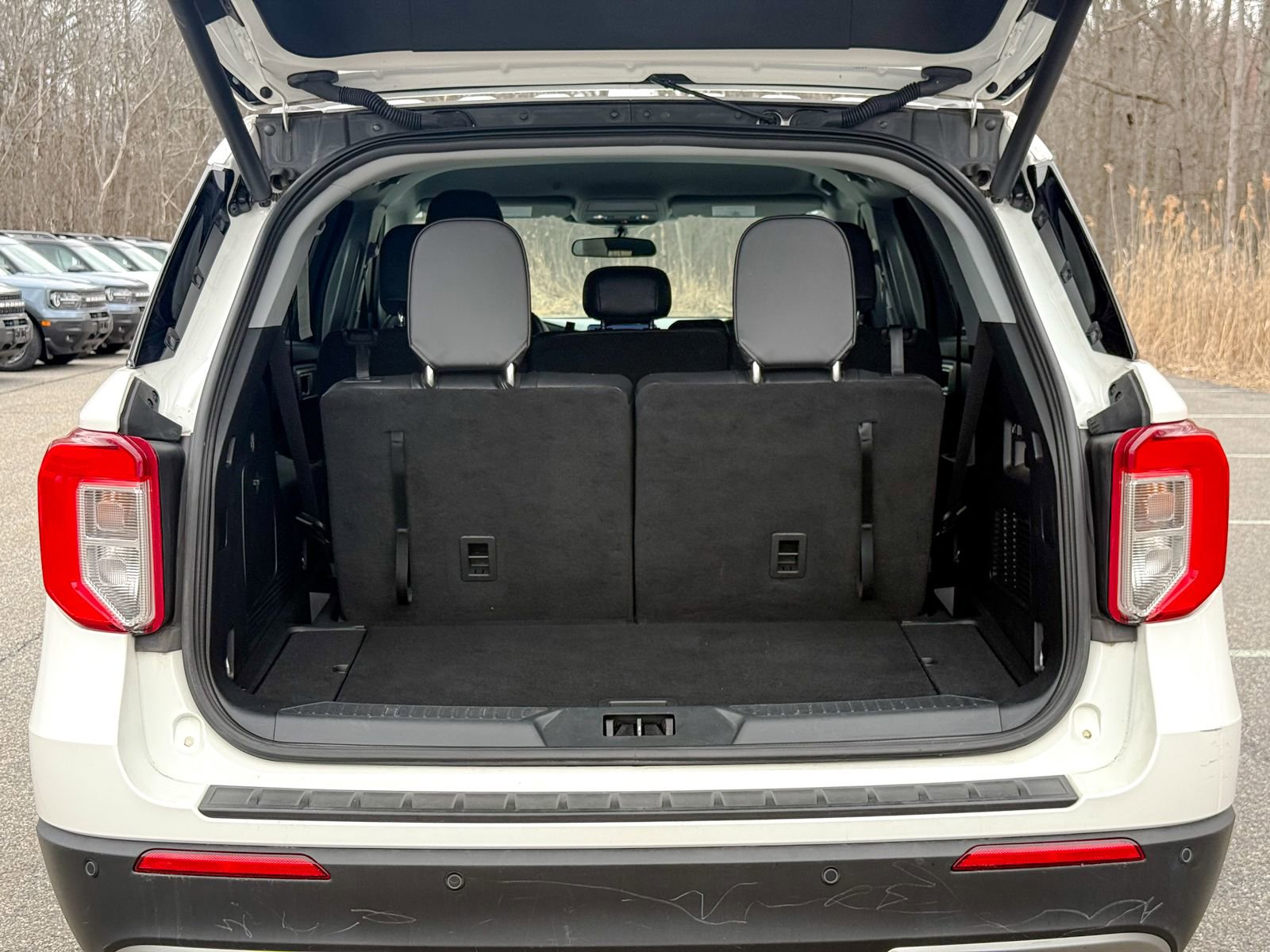 Certified 2023 Ford Explorer XLT w/ Equipment Group 202A image 14