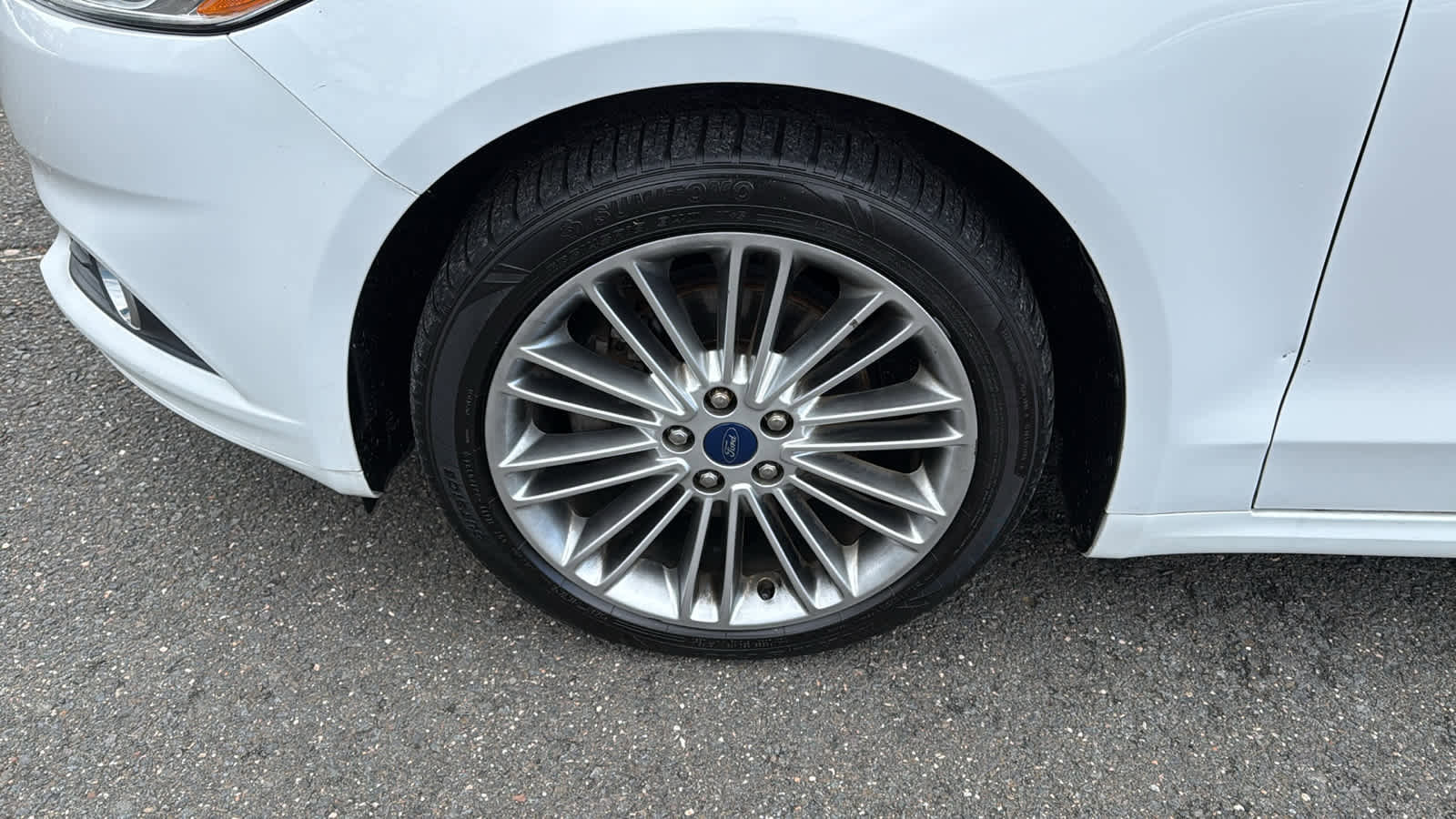 Used 2015 Ford Fusion SE w/ Equipment Group 202A image 10