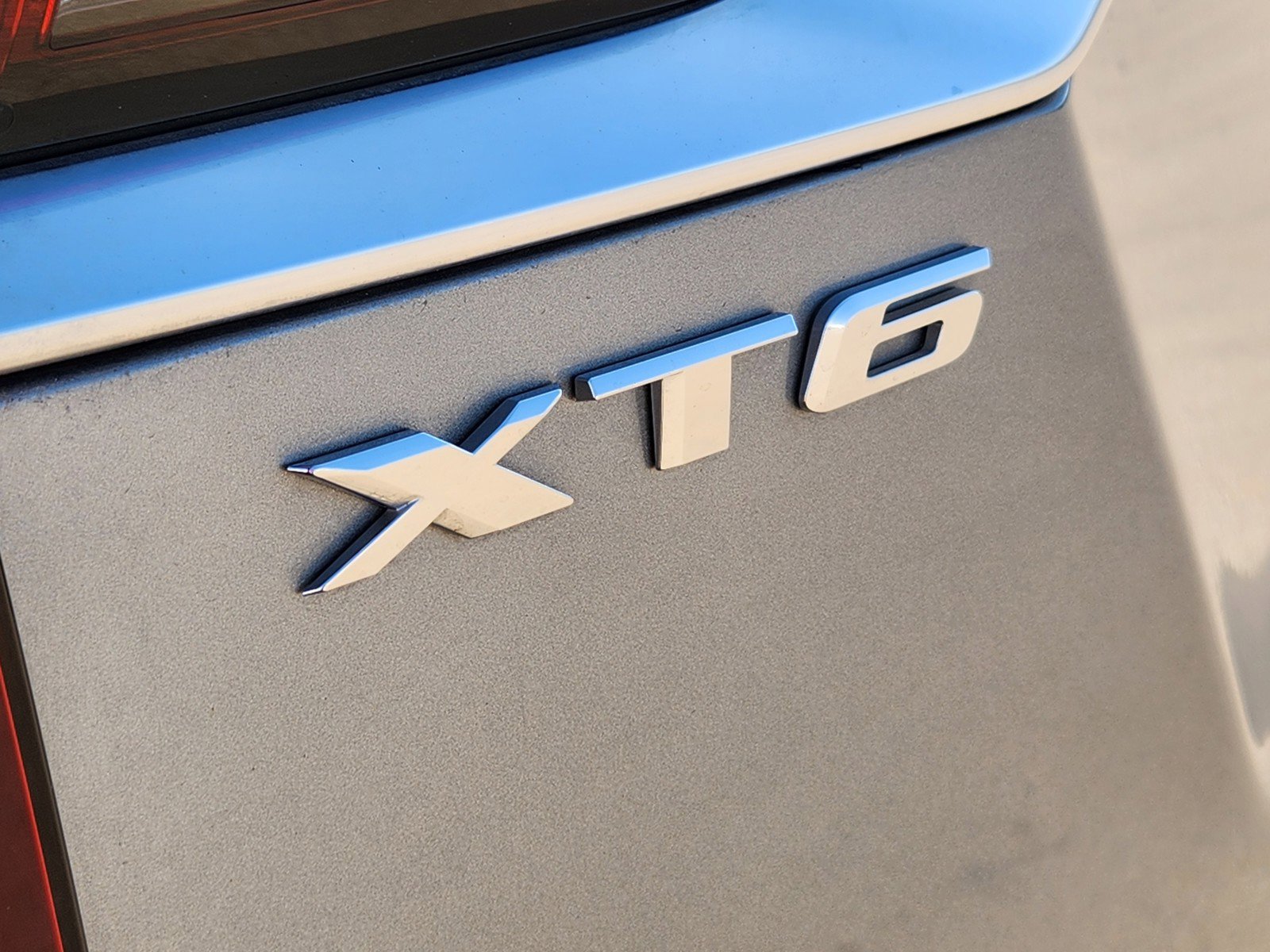 Certified 2024 Cadillac XT6 Luxury w/ LPO, Floor Liner Package image 30