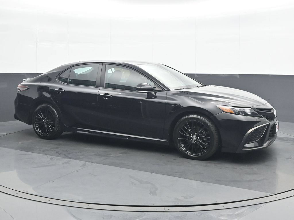 Used 2022 Toyota Camry SE AWD/4WD image 8