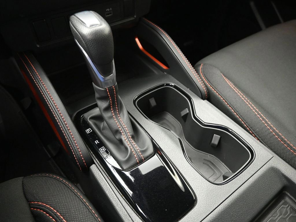 Used 2025 Nissan Frontier PRO-4X image 32