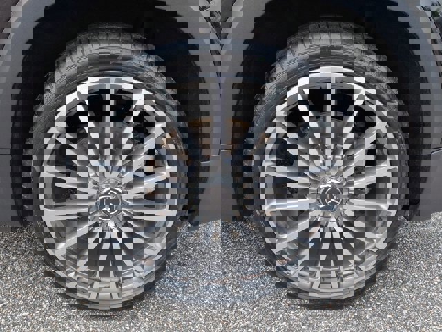 Certified 2024 Mercedes-Benz GLB 35 AMG 4MATIC image 11