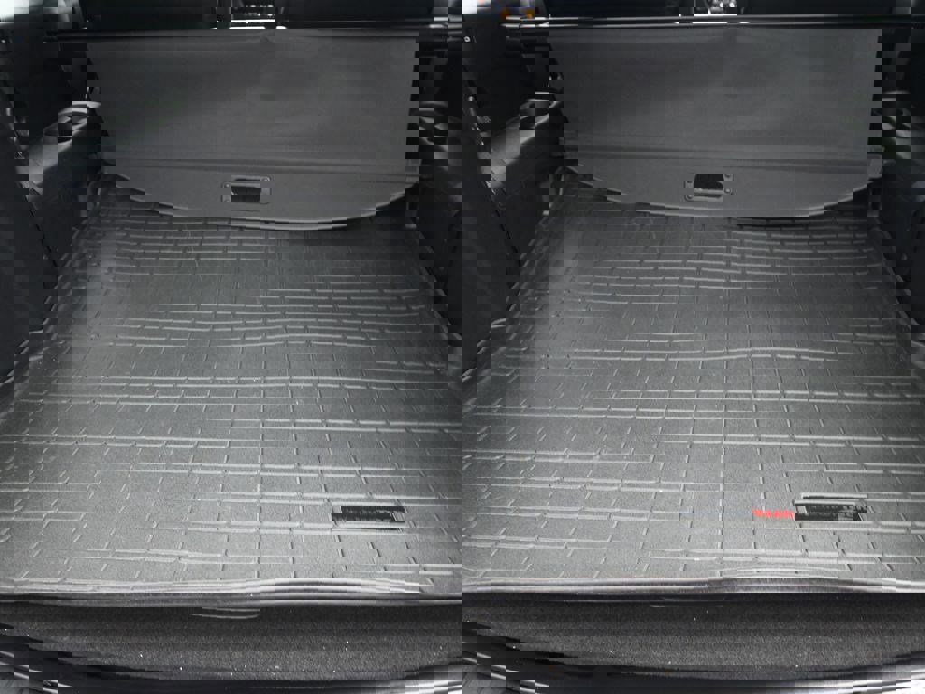 Used 2024 MAZDA CX-90 Plug-In Hybrid w/ Premium Plus AWD/4WD image 18