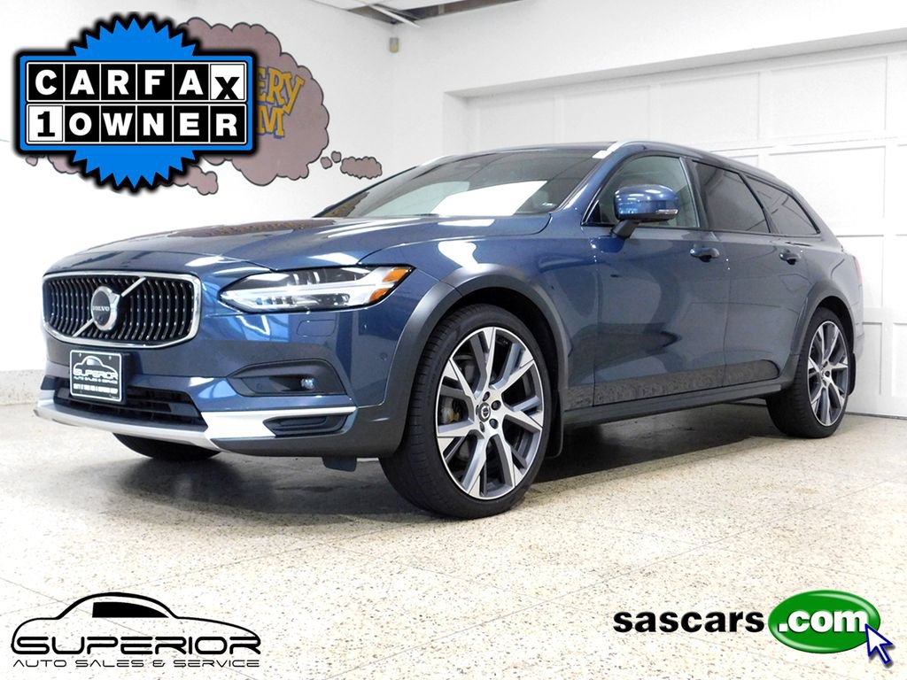 Used 2023 Volvo V90 B6 Cross Country Ultimate