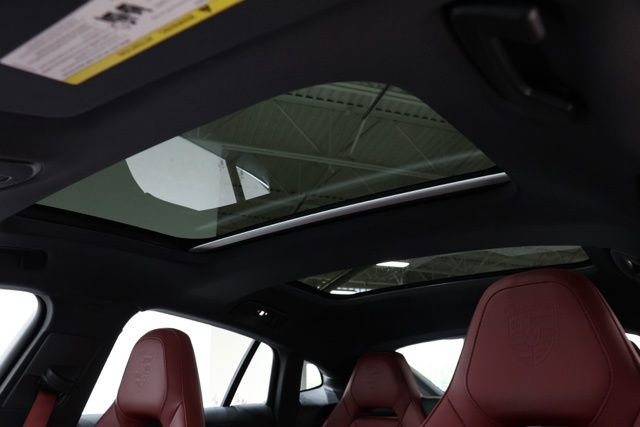 Used 2025 Porsche Panamera 4 AWD/4WD image 29