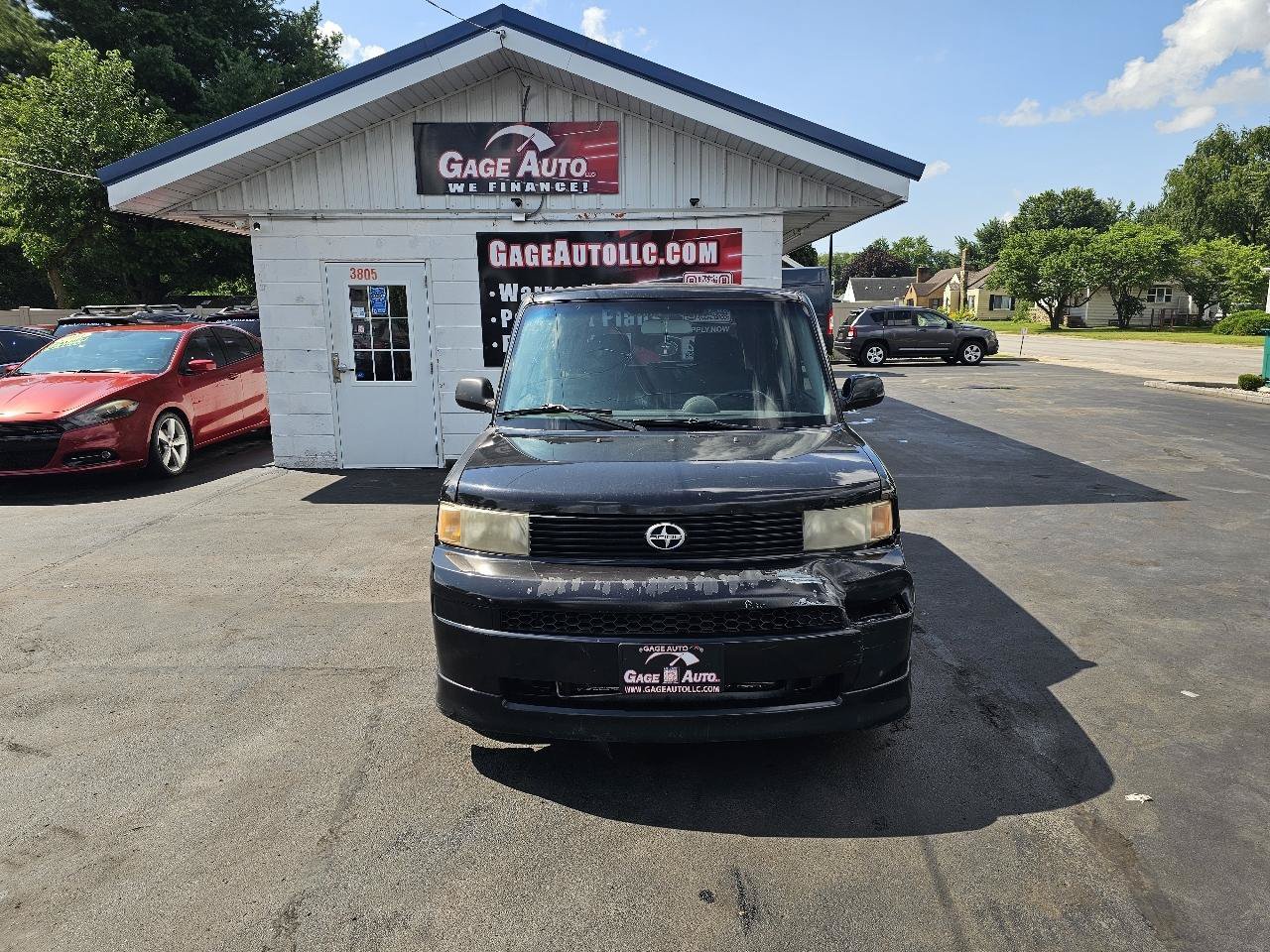 Used 2006 Scion xB FWD image 2