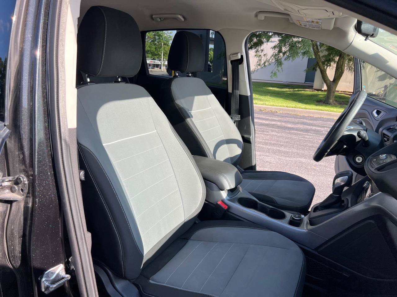 Used 2014 Ford Escape SE w/ Equipment Group 201A FWD image 32