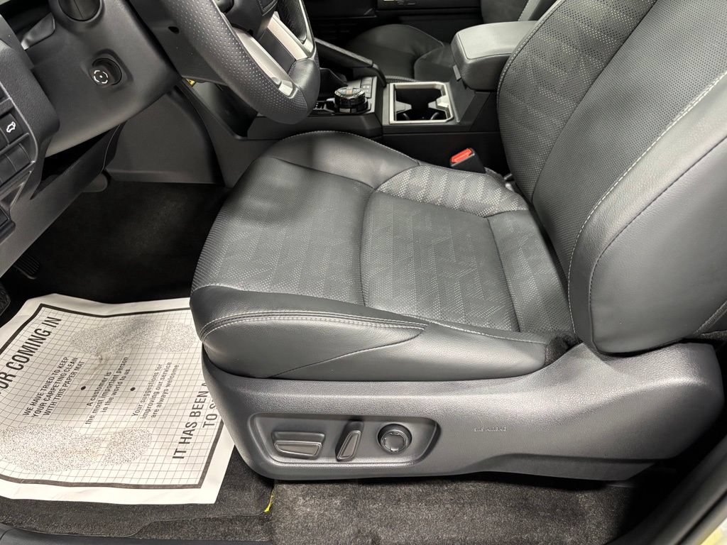 Used 2026 Toyota 4Runner TRD Off-Road Premium AWD/4WD image 11