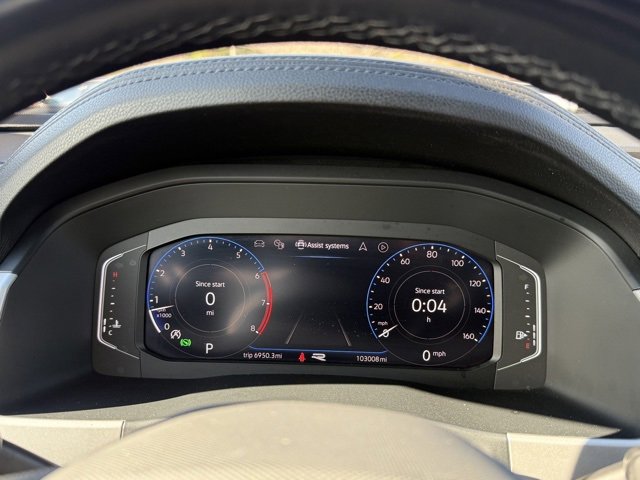 Used 2021 Volkswagen Atlas Cross Sport SEL Premium image 16