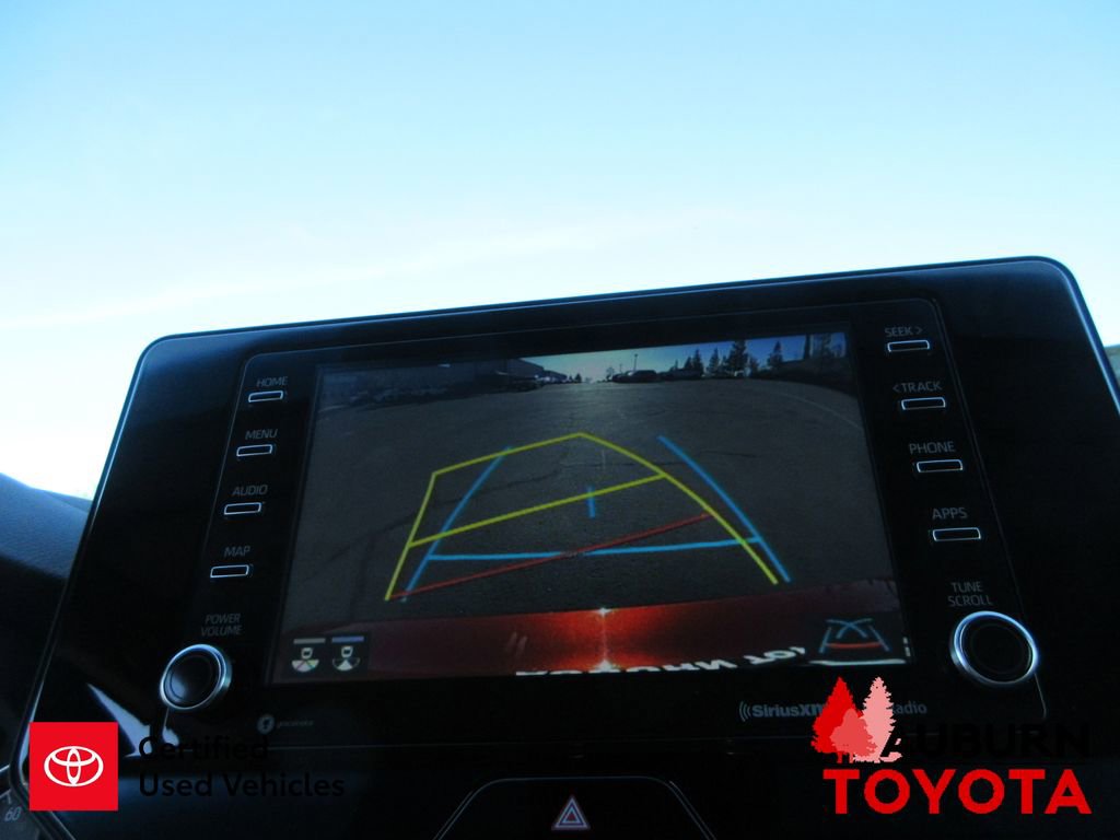 Certified 2022 Toyota Venza LE image 18