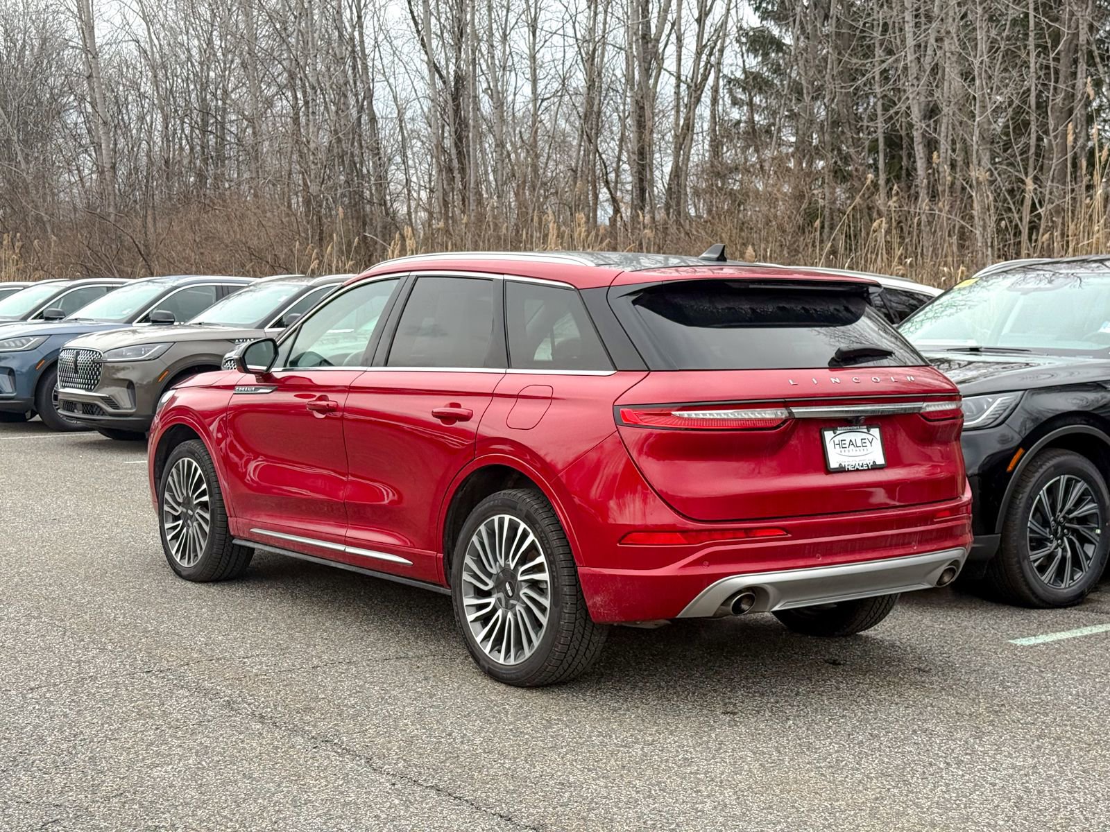 Used 2022 Lincoln Corsair Reserve w/ Sport Package image 4