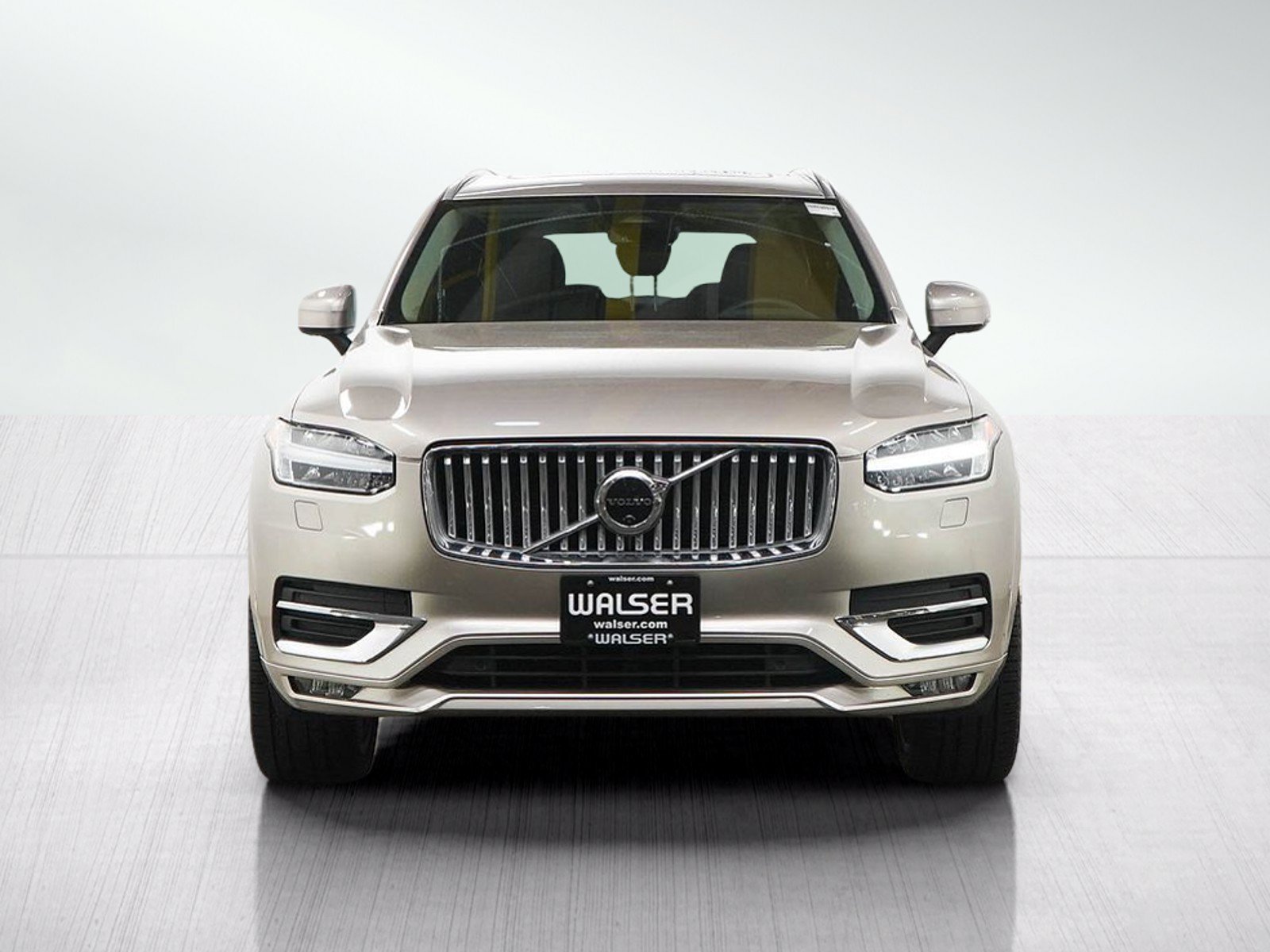 Used 2023 Volvo XC90 B6 Plus AWD/4WD image 8