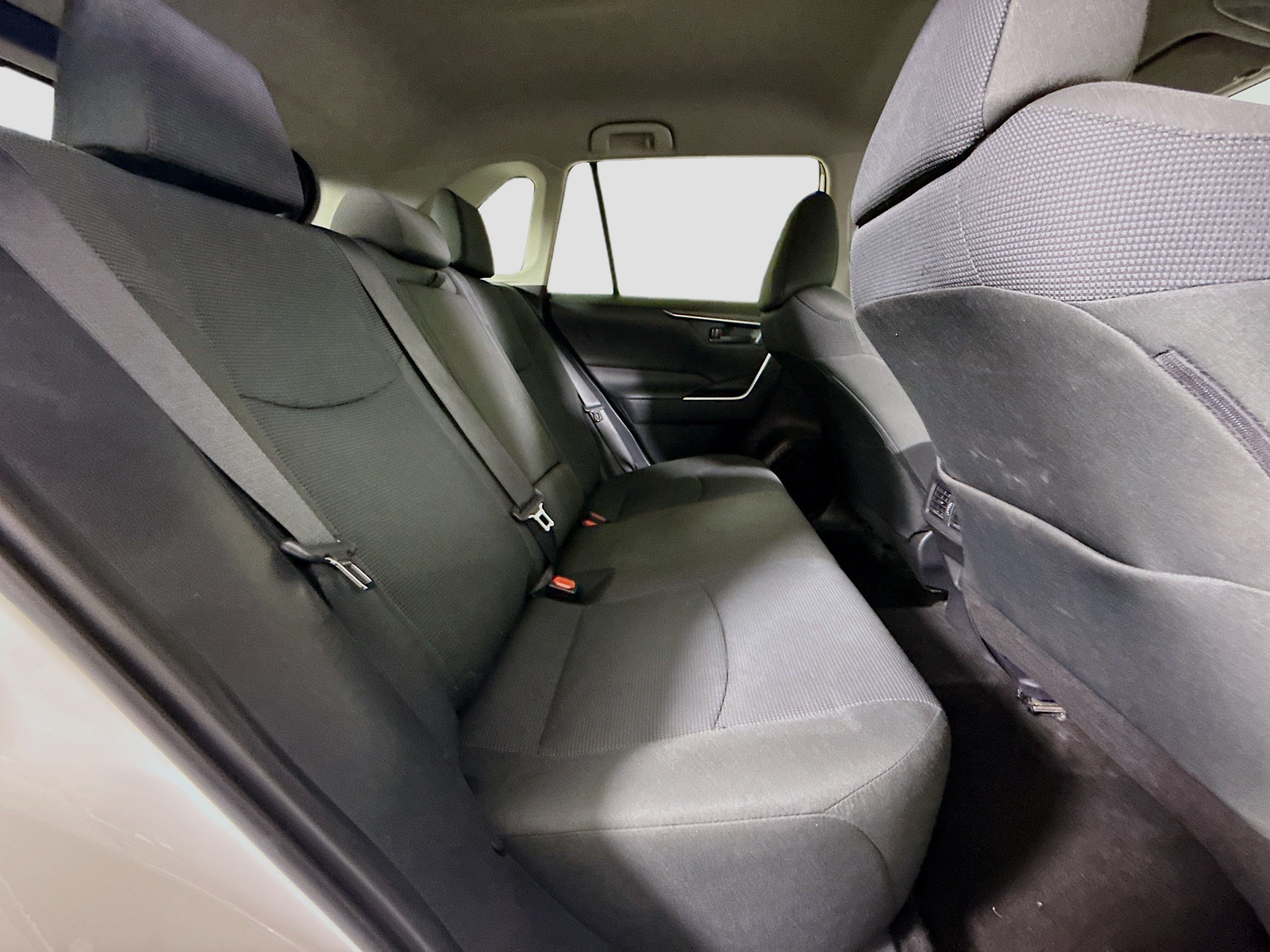 Used 2024 Toyota RAV4 LE FWD image 26